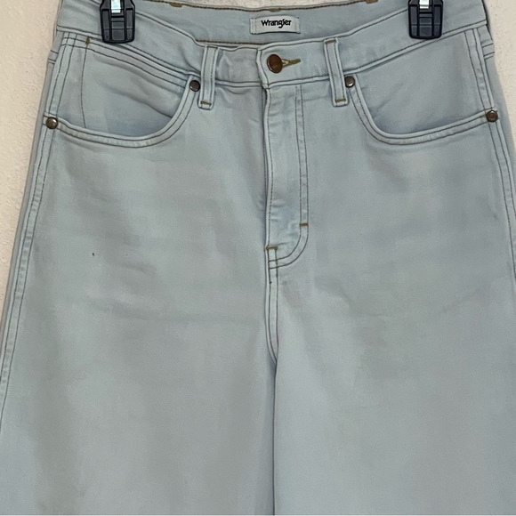 NWT WOMENS WRANGLER HIGH RISE RAW HEM WIDE LEG JEANS - Picture 4 of 16